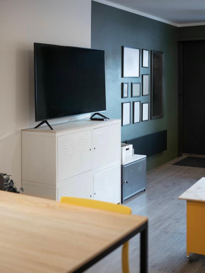 Sentrumsvegen - Private Studio Apartment In Gol Exterior photo